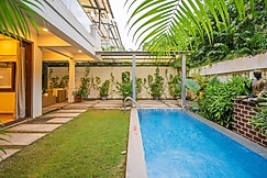 Luxurious 4  BHK Villa in Siolim with pool and gazebo, Goa