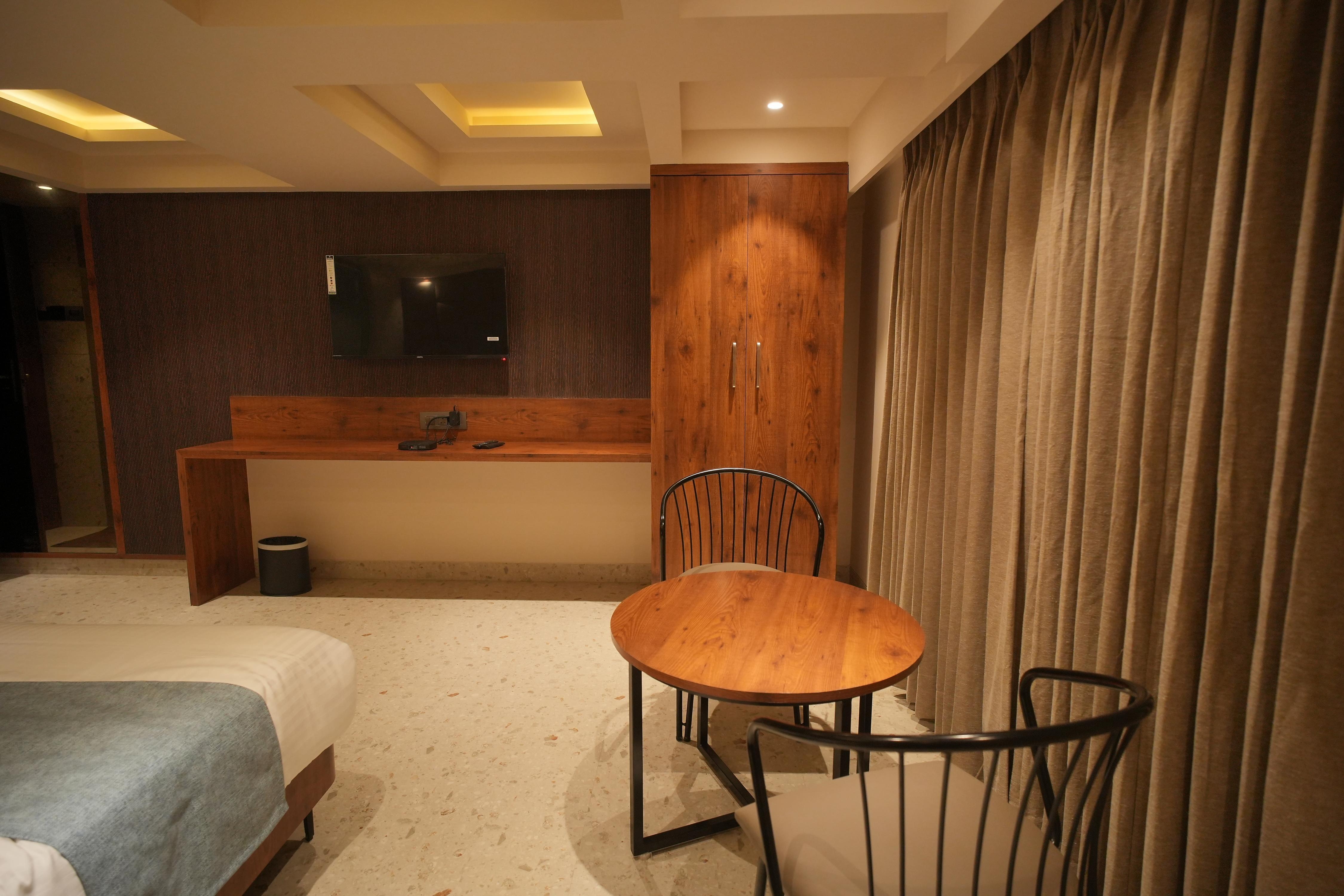 Sky Executive Rooms 2