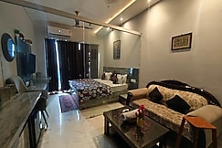Dream Vibes Studio Appartment, Greater Noida