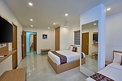 Sapphire Club Hub, Cochin