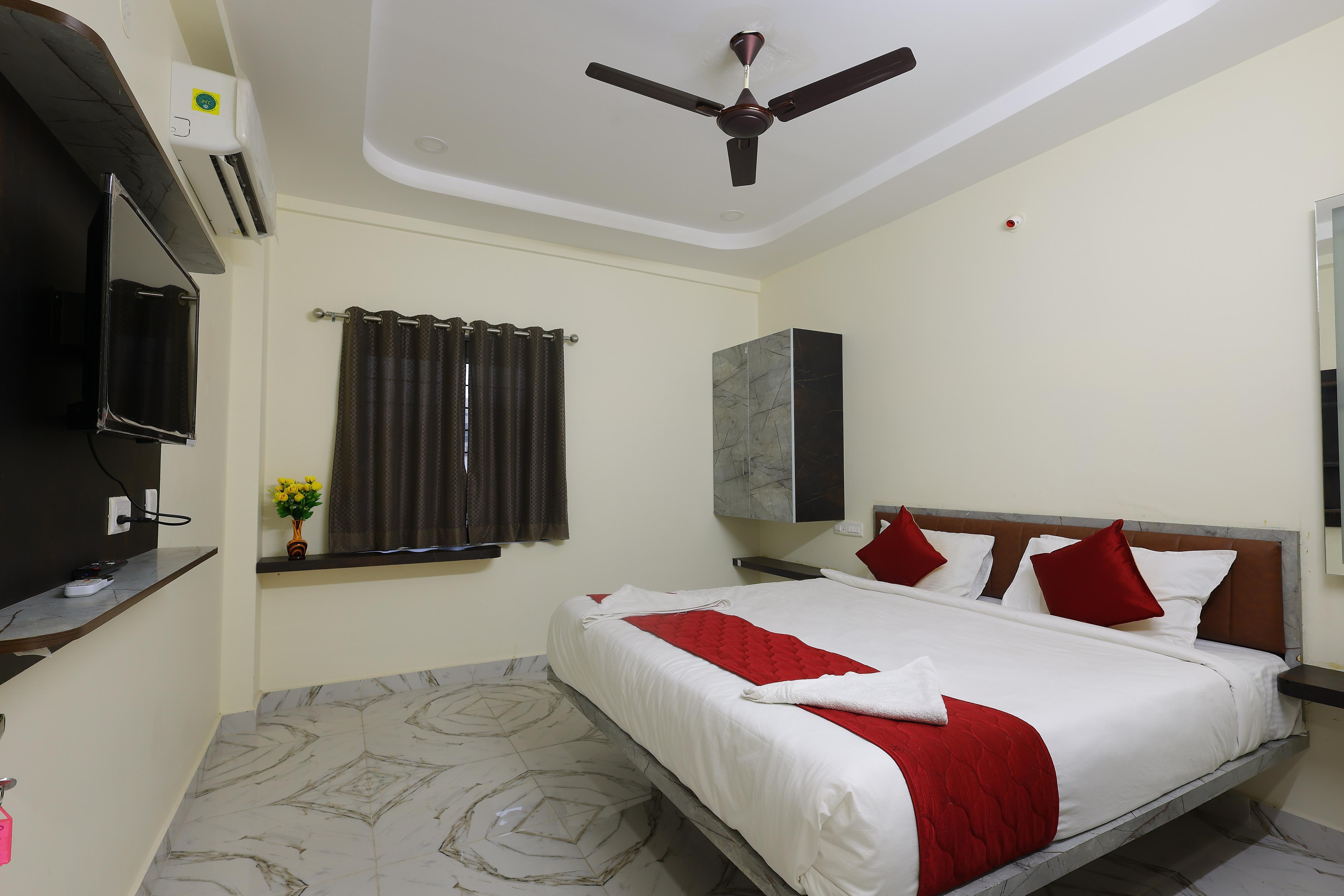 SBHS Homestay - Vrushabadri - Tap to explore photos