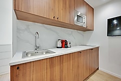 Modern apt with Terrace - 2BR-4P - near Paris, Paris