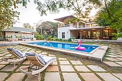 ELIVAAS Casa Mocha | Exquisite 5-BHK Retreat with Pvt Pool, Verandah & Ent Lounge, Alibaug