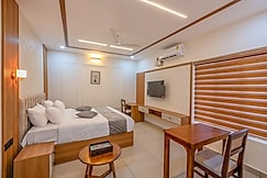 Carmel Court, Thiruvananthapuram