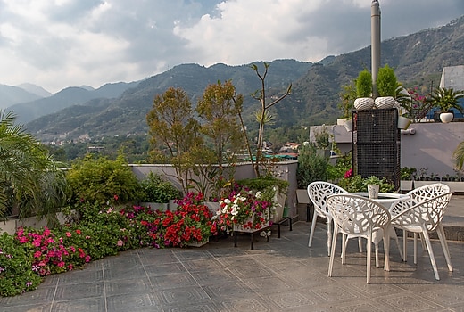 Da Alohas Tranquil Peaks Penthouse Mussoorie Road.