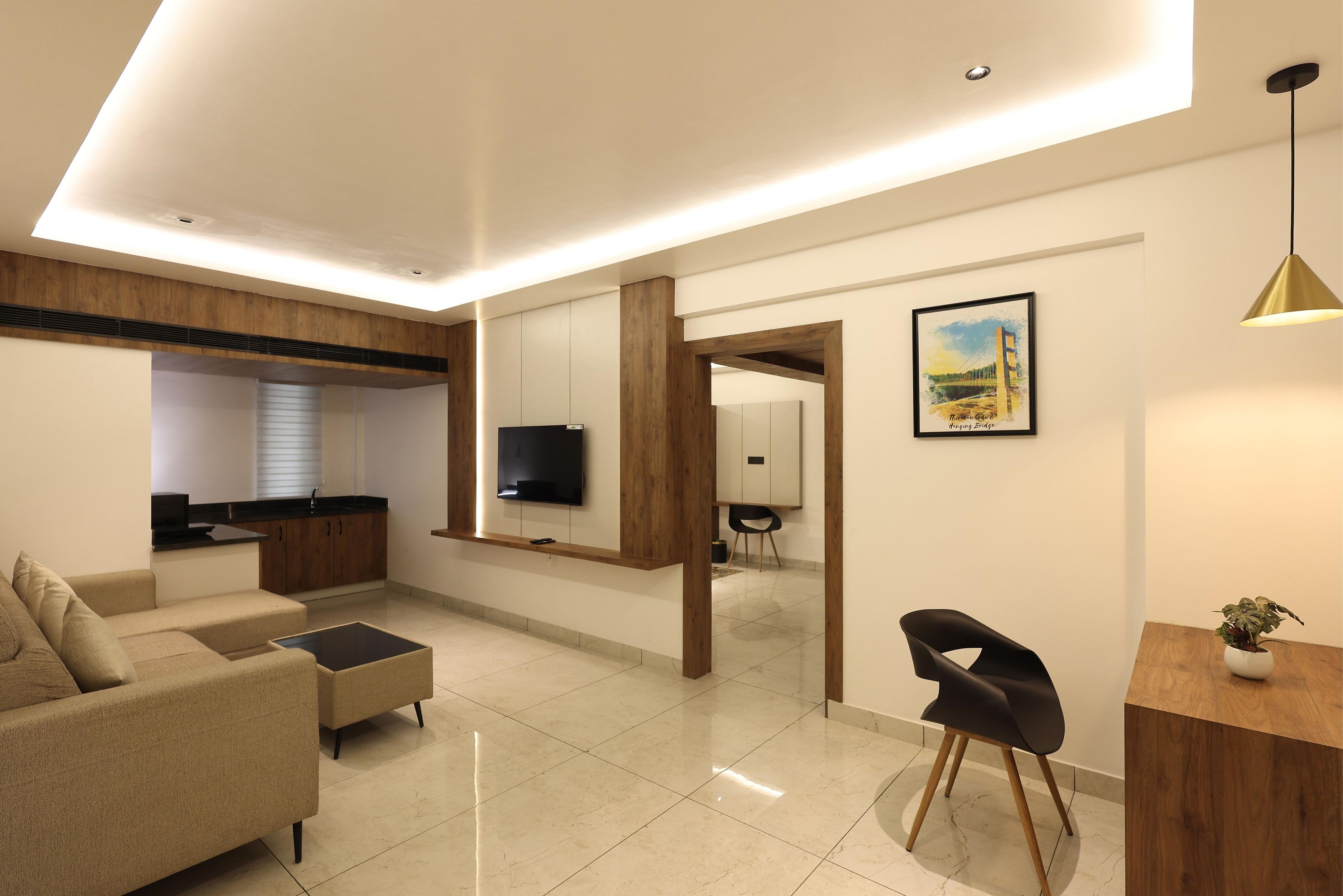 Royal Plaza Inn by RAK Rooms - Tap to explore photos