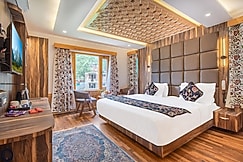 Bombay Residency, Pahalgam