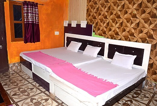 Bala ji guest house Ayodhya