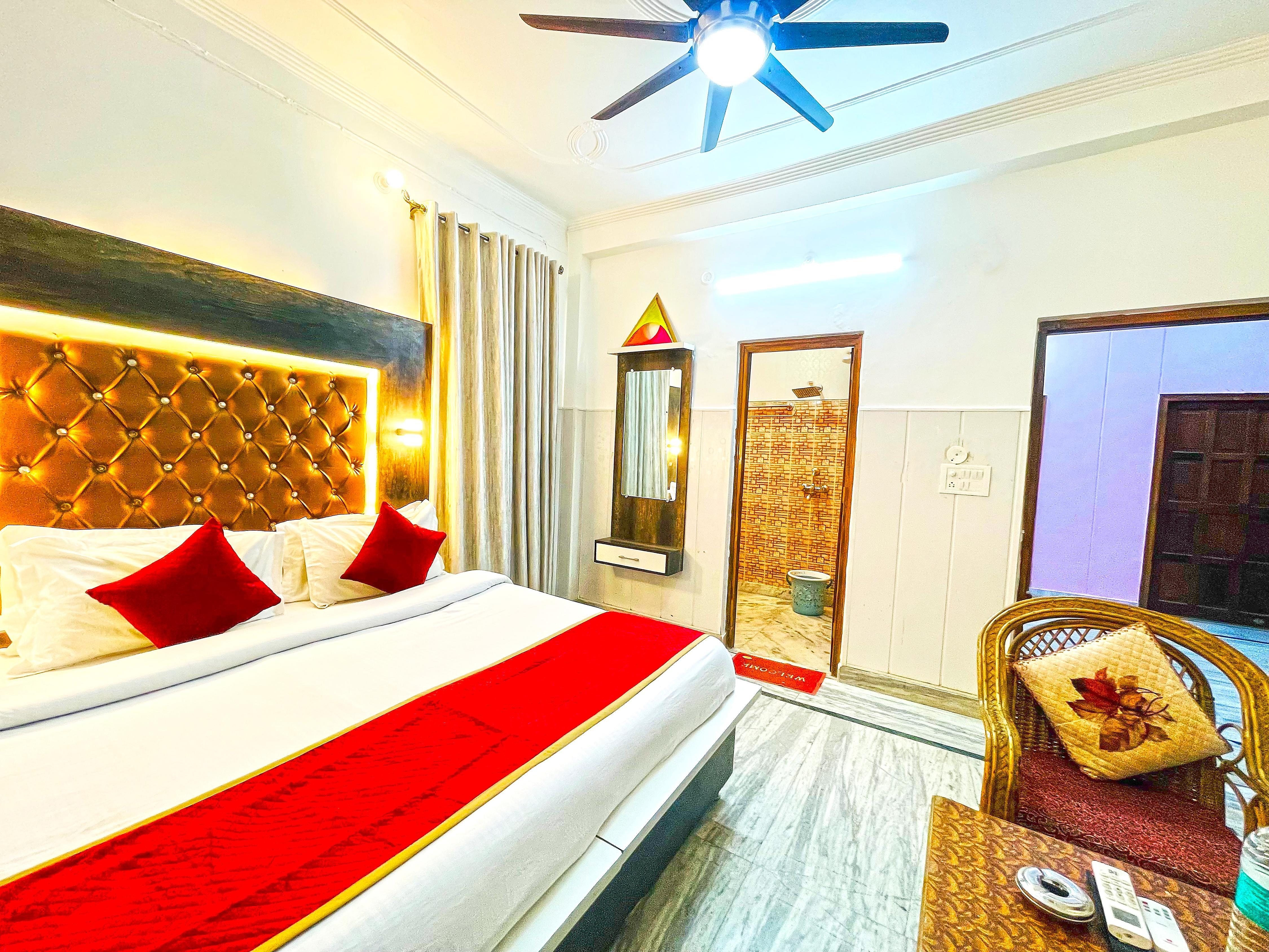 Hotel The Premium Villa Rishikesh - Tap to explore photos