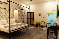 Bingo Botique, Kotputli