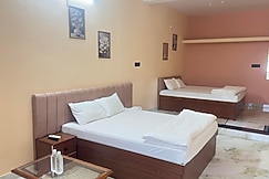 Hotel Prisha Recidency, Wardha