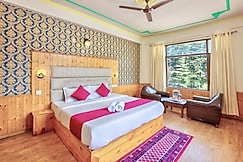 Hotel Day Night - Near Mall Road, Manali