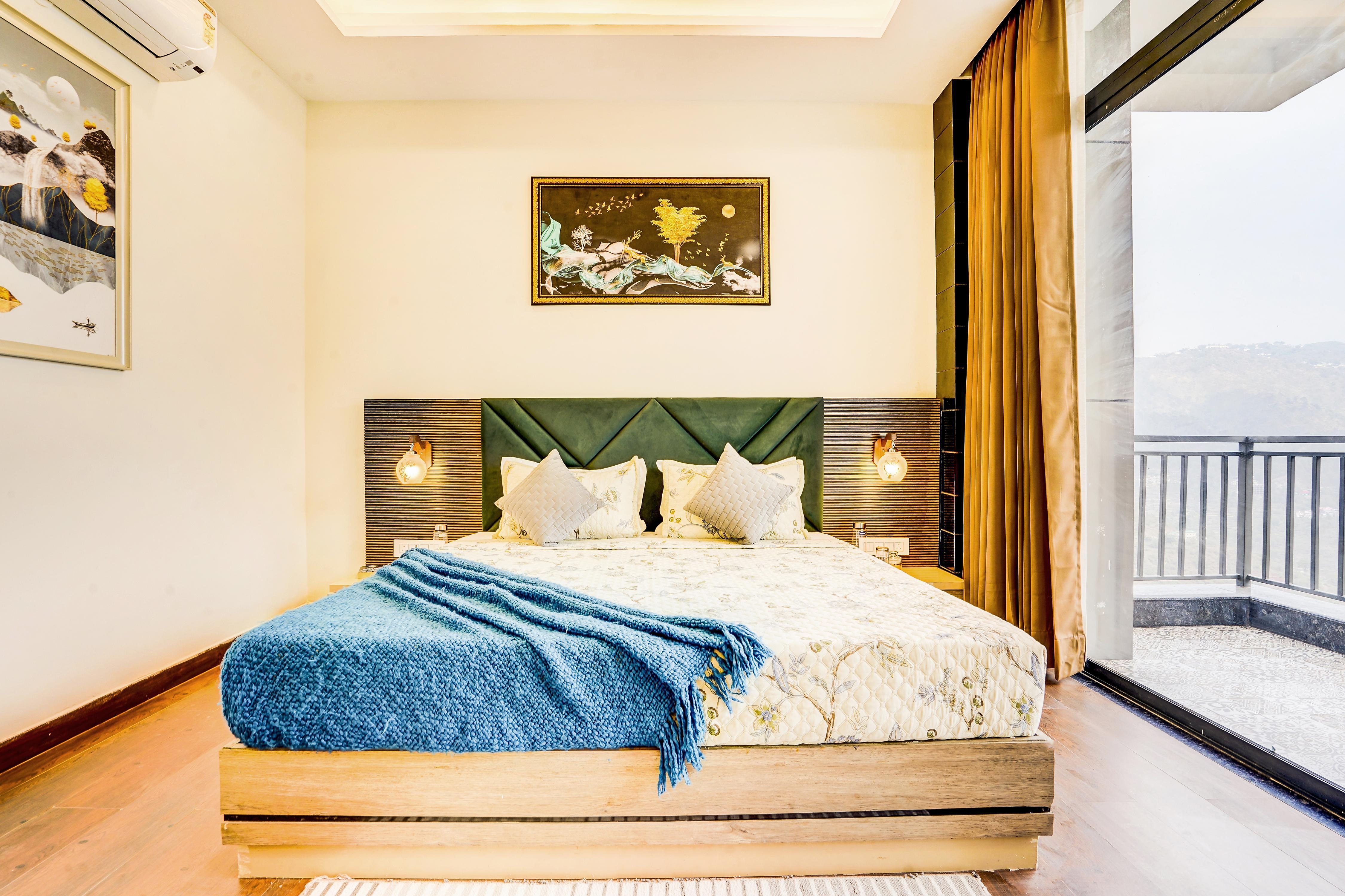 Alaya Stays Serene Woods Hotel Near Mall Road - Tap to explore photos