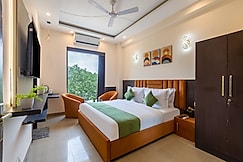 Limewood Stay Premier - Golf Course Road, Sector 42, Gurgaon