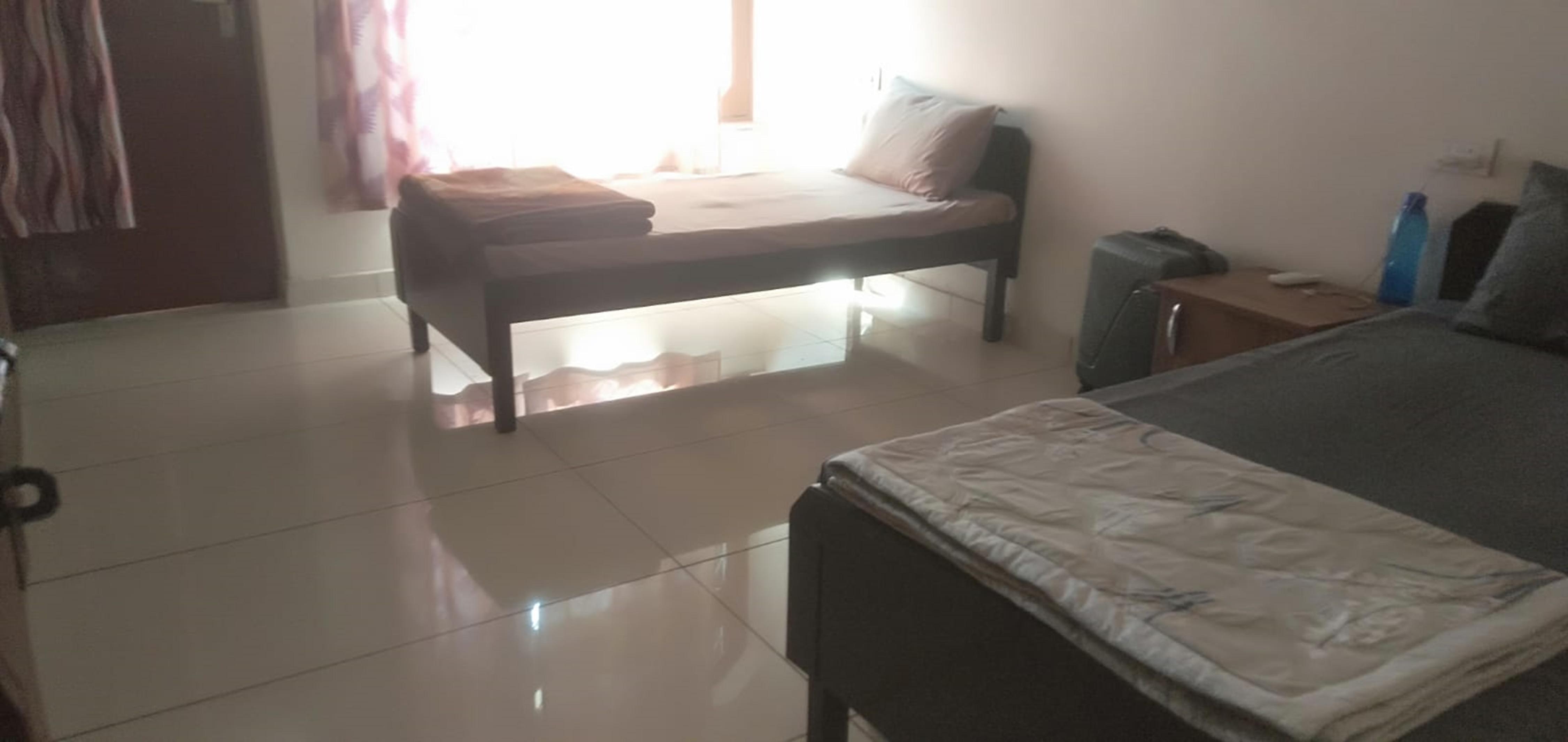 Infra Guest House-Yamuna Nagar - Tap to explore photos