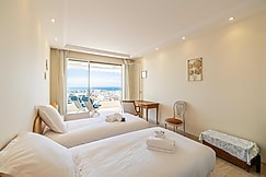 Flat -2BDR/4P - Sea view, Cannes