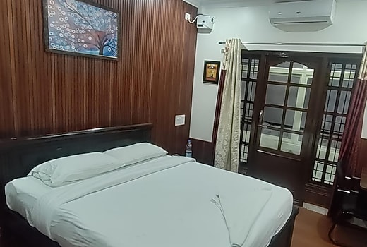 Grand Comfort Zone | Near ITC