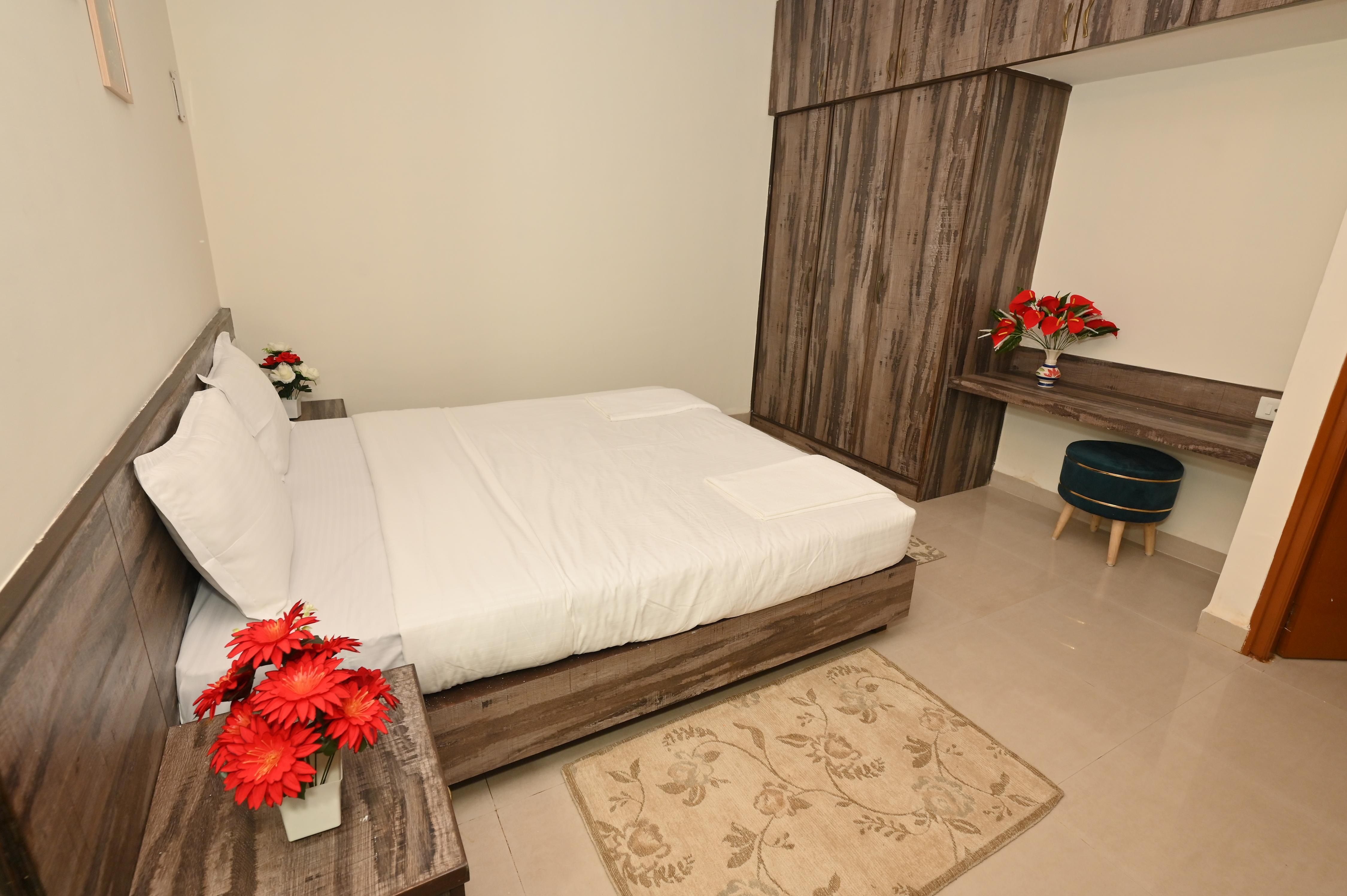 Sky s Heaven   2 BR  Apartment By Benaulim Beach - Tap to explore photos