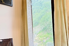 Kedar Bliss heaven Inn, Kedarnath
