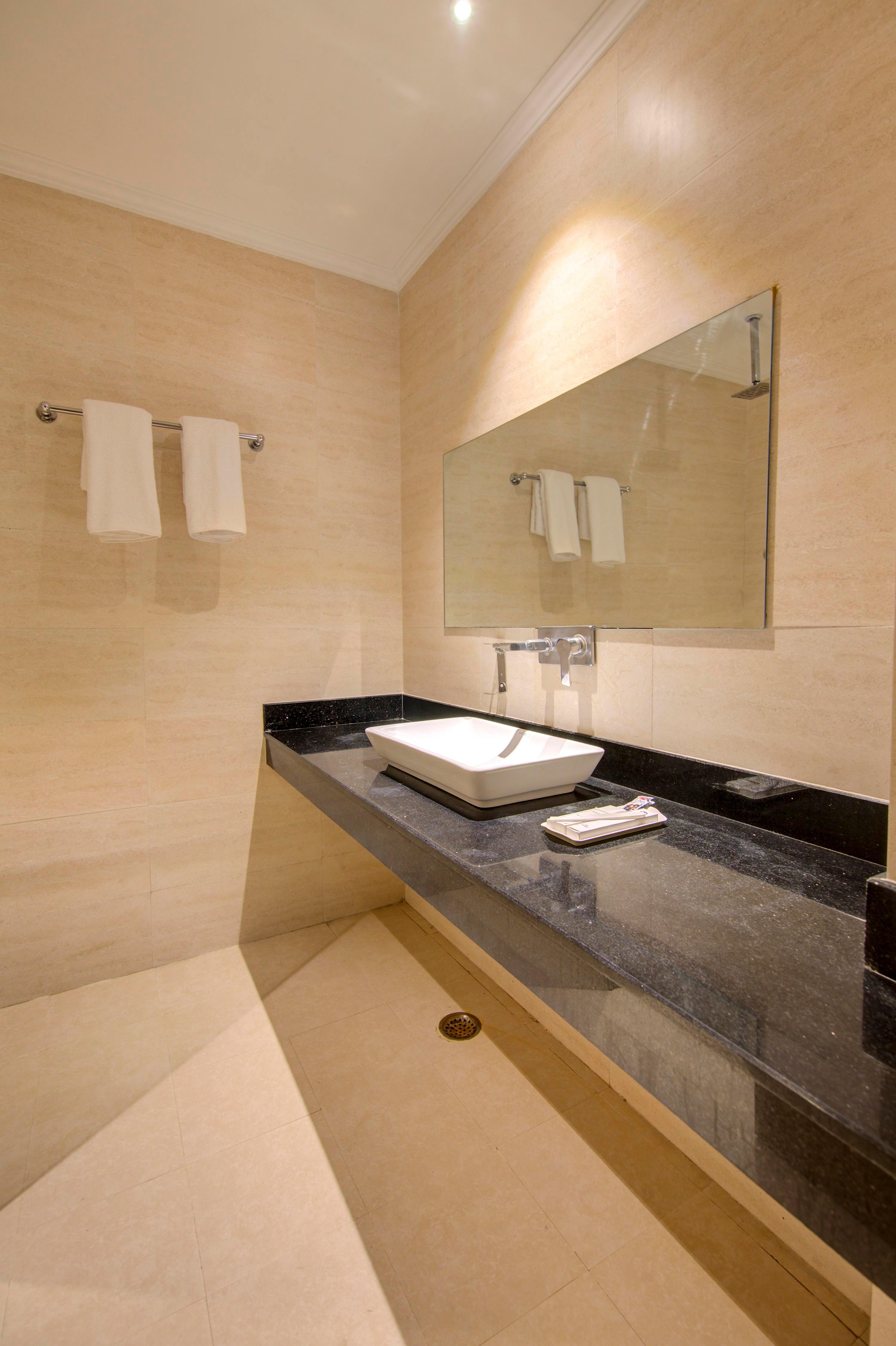 Hotel Corporate suite Delhi Airport - Tap to explore photos