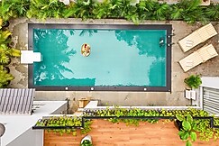ELIVAAS Signature Casa Ritzy | 5-BHK Villa With Private Pool & Lift Near Popular Beaches, Goa