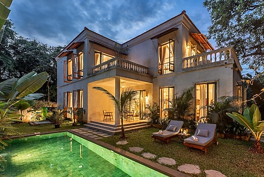 La Branca Estate by The Bluekite