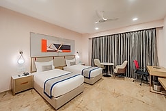 Pravasa Hotel Vijayapura, Vijayapura