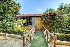 Alaya Stays Fortezza | Pet-friendly 6-BHK Farmhouse With Private Pool, Bhiwadi