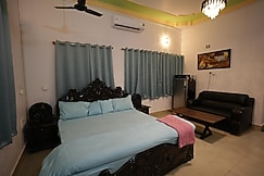 Big King Suite in Luxury Style, Patna