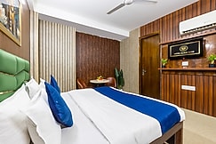 Hotel Black Rose, Delhi