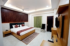 OJHA VILLA..., Varanasi