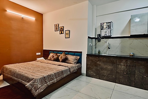 Cozy 1 RK apartment