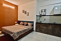 Cozy 1 RK apartment, Indore