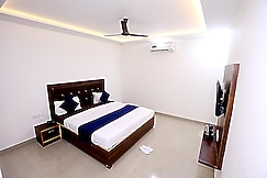 Hotel Akash Inn 300m From Taj Mahal, Agra