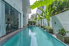 Spectacular Spaces |Casa Aurem - 4BHK PVT Pool Villa with Lawn & Gazebo , 1km from Coco Beach, Goa