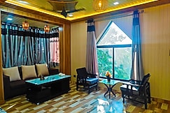 Jarokha by Nivasa - Scenic Stay Apartment with Ganga and Mountain Views, Haridwar