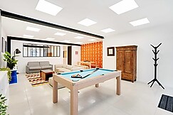 Chic and modern loft 130 m2 2BD 6P Menilmontant, Paris