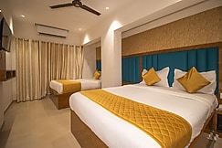 Hotel Crystal Palace, Mumbai