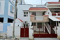 Le Clarisse Guest House 2, Pondicherry