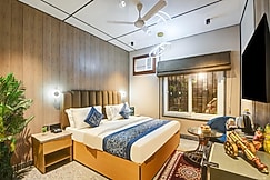 J Residency, Delhi