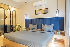 Housr Sector 42 Near Two Horizon Centre, Gurgaon