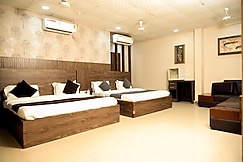 Hotel De agya paradise, Ludhiana