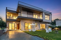 ELIVAAS Gardenia | 4 BHK Farmhouse with Private Pool, Gurgaon