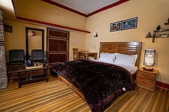Hill Side Homestay, Dhanaulti