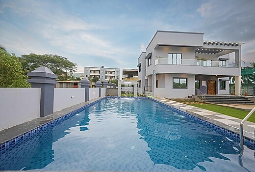 Courtyard Villa by Tropicana Stays