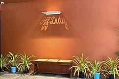 OffDuty Hostel - Koregaon Park, Pune