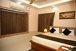 Srikhetra Bandhu Guest House, Puri