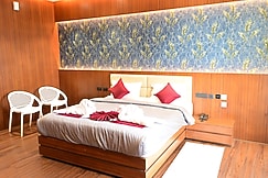 IJ Crowne, Mysore