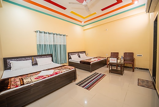 Omji Char Bhuja Dham | 2km from Ram Temple