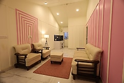 Ramnagari Retreat   Spacious 2BHK Cottage, Ayodhya